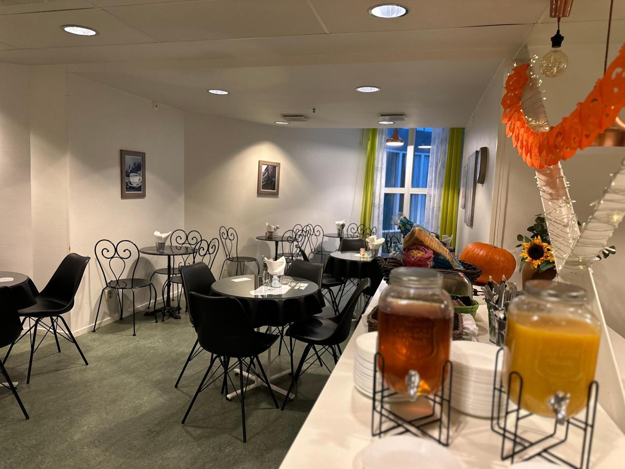 Pronova Hotell & Vandrarhem 노르셰핑 외부 사진