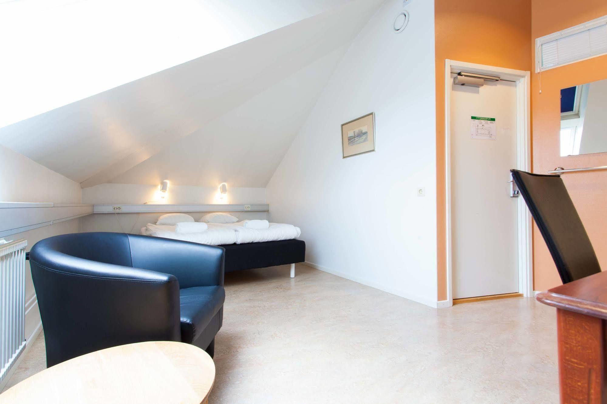 Pronova Hotell & Vandrarhem 노르셰핑 외부 사진
